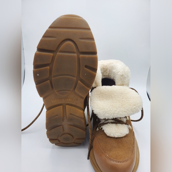 Tommy Hilfiger Boots - Picture 4 of 4